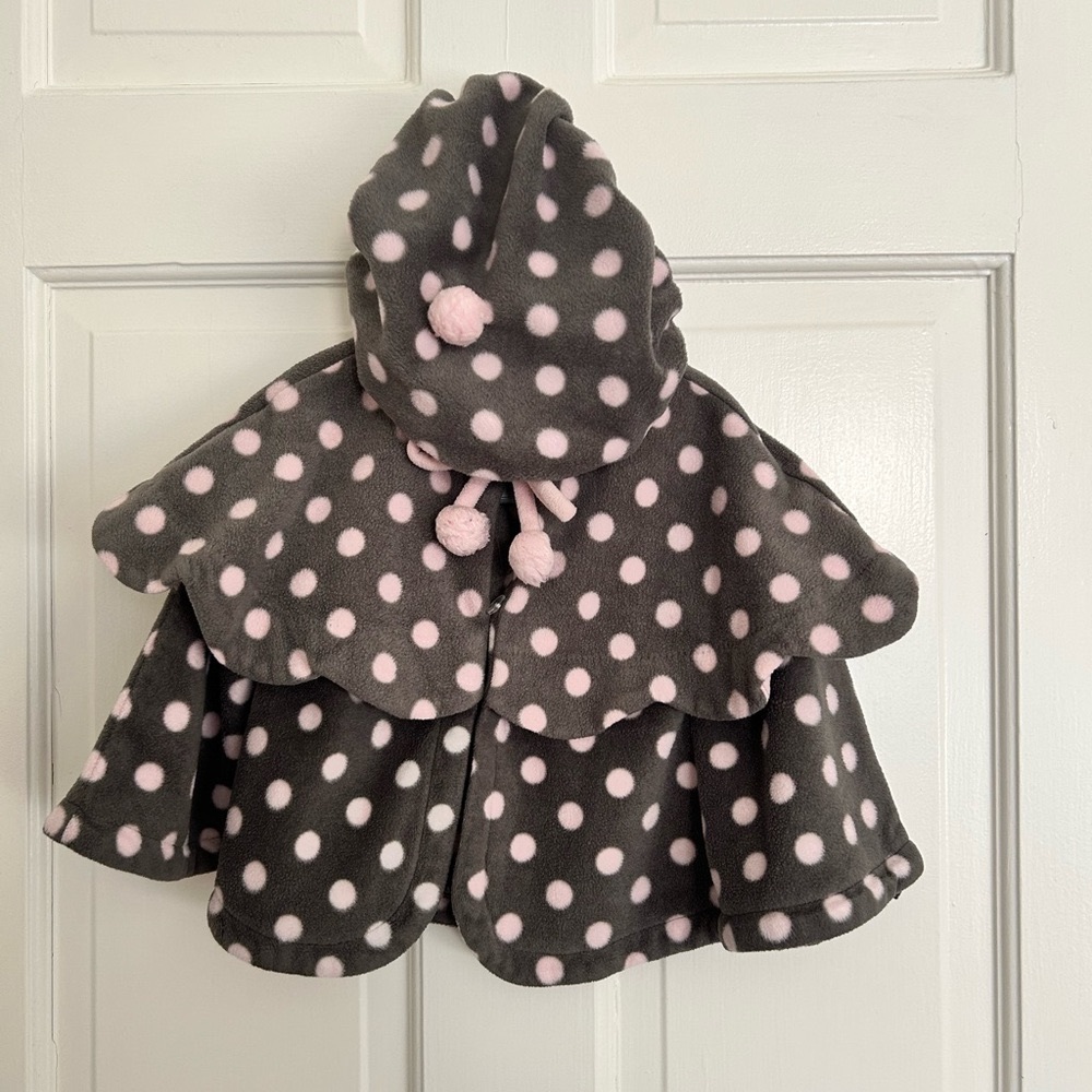 Grey and polka dot girls cape with matching beret size 24 month